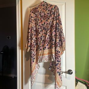 UMGEE embroidered  jacket handkerchief hem size XL/1XL floral